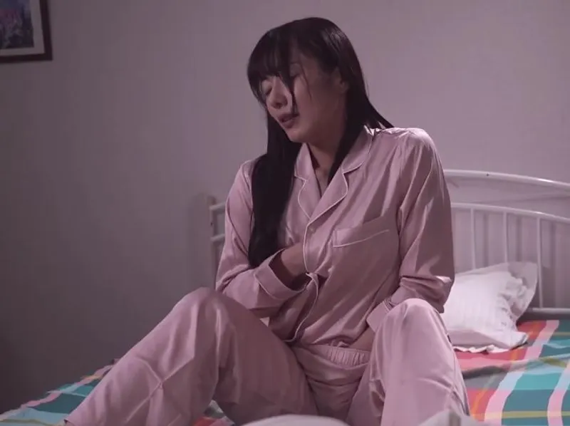 Móc lồn hàng đêm vì anh xã bỏ bê, vợ quyết định tìm đến ứng dụng hèn hò